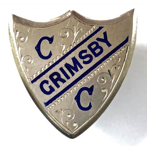 Grimsby Cycle Club 1926 silver membership badge