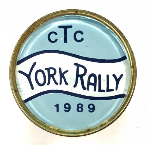 Cyclists Touring Club 1989 CTC York rally badge