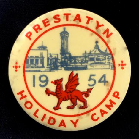 Prestatyn Holiday Camp 1954 Welsh Dragon celluloid tin button badge
