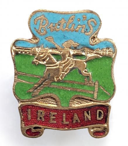 Butlins 1953 Mosney Ireland holiday camp horse and rider badge