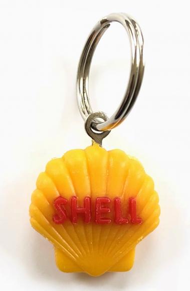 Shell Oil Company c1960s advertising key ring badge
