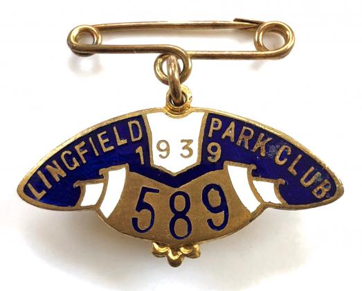 1939 Lingfield Park Club horse racing badge