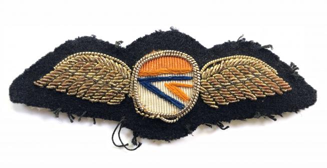 Paramount Executive Ltd British Airline pilot wing badge
