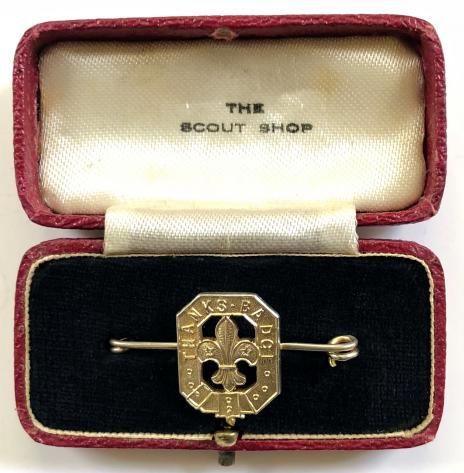 Boy Scouts silver thanks badge & case circa 1938