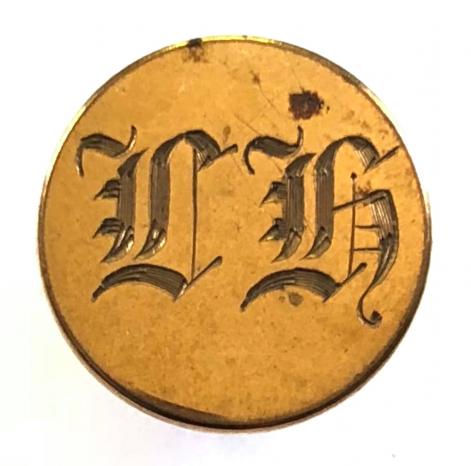 Ledbury Hunt fox hunt gilt button circa 1879 to 1904