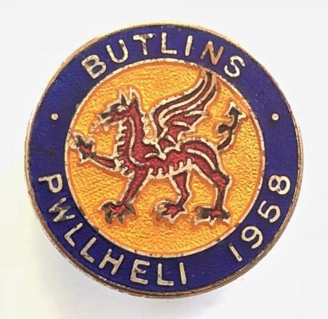 Butlins 1958 Pwllheli holiday camp Welsh red dragon badge