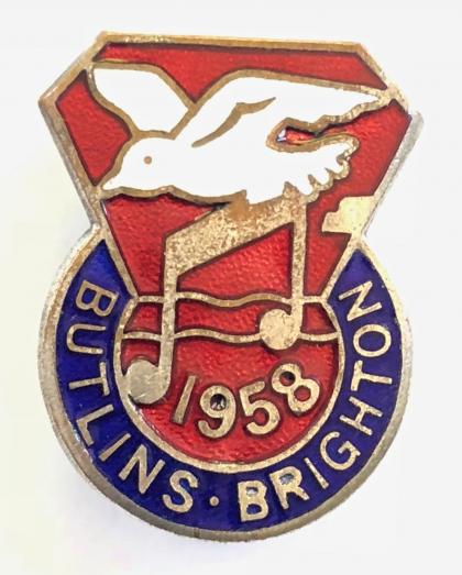 Butlins 1958 Brighton holiday camp bird and music note badge