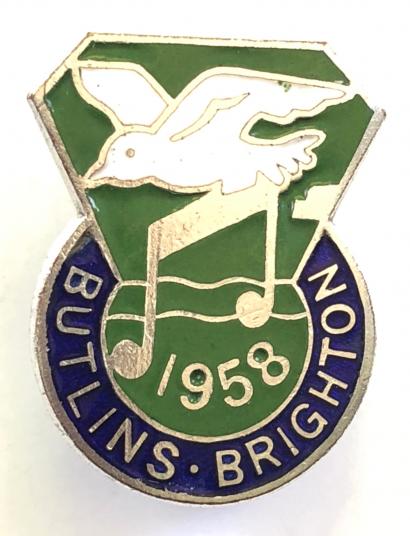 Butlins 1958 Brighton holiday camp bird and music note badge