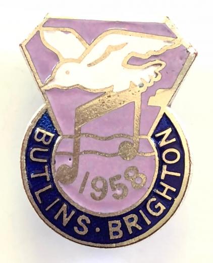 Butlins 1958 Brighton holiday camp bird and music note badge