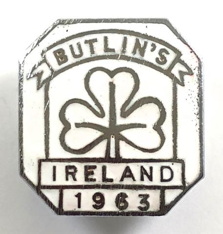 Butlins 1963 Mosney Ireland holiday camp shamrock badge