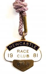 1981 Newcastle Race Club horse racing badge
