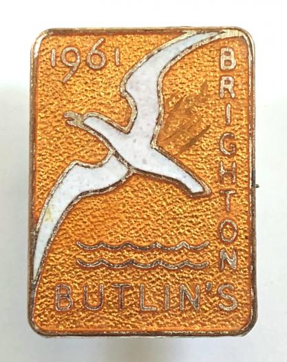 Butlins 1961 Brighton holiday camp seagull badge