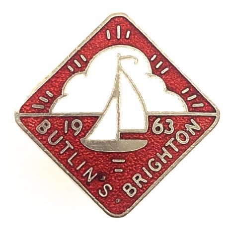 Butlins 1963 Brighton holiday camp yacht badge