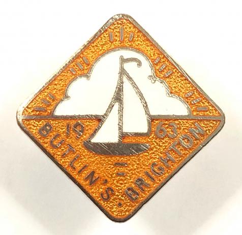 Butlins 1963 Brighton holiday camp yacht badge