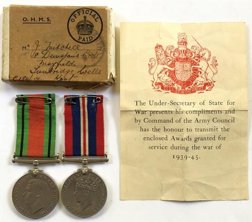 1939 - 1945 Defence & War Medal forwarding slip and box