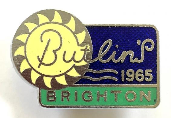 Butlins 1965 Brighton holiday camp sun and sea badge