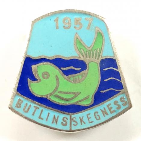 Butlins 1957 Skegness holiday camp fish badge