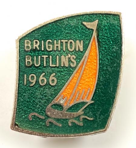 Butlins 1966 Brighton holiday camp yacht badge