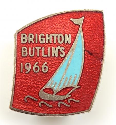 Butlins 1966 Brighton holiday camp yacht badge