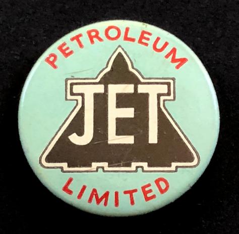 Jet Petroleum Ltd celluloid tin button advertising badge