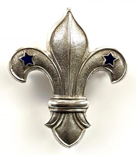 Boy Scouts Lady Worker Fleur de Lys silver hat badge