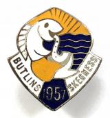 Butlins 1957 Skegness fish saxophone badge