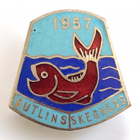 Butlins 1957 Skegness holiday camp fish badge