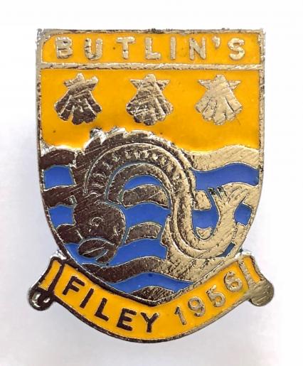 Butlins 1956 Filey holiday camp fish and three shells badge