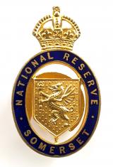 WW1 National Reserve Somerset home front badge plain gilt shield