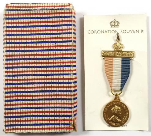 Edward VIII 1937 Coronation commemorative medal with original box