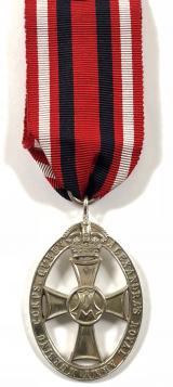 Queen Alexandras Royal Army Nursing Corps 1950  QARANC silver tippet medal