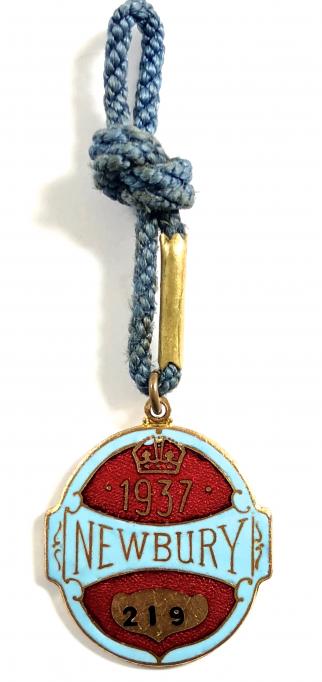 1937 Newbury Racecourse horse racing badge