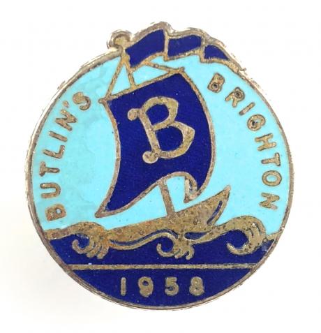 Butlins 1958 Brighton holiday camp sailing boat badge