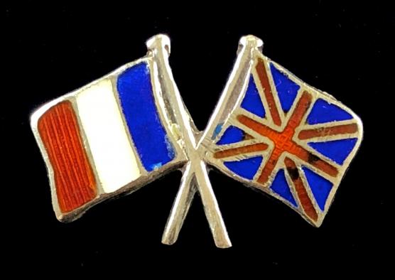 France and Britian alliance crossed flags silver pin badge