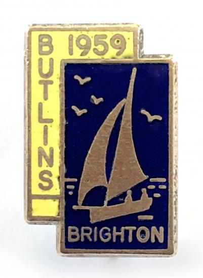 Butlins 1959 Brighton holiday camp yacht badge