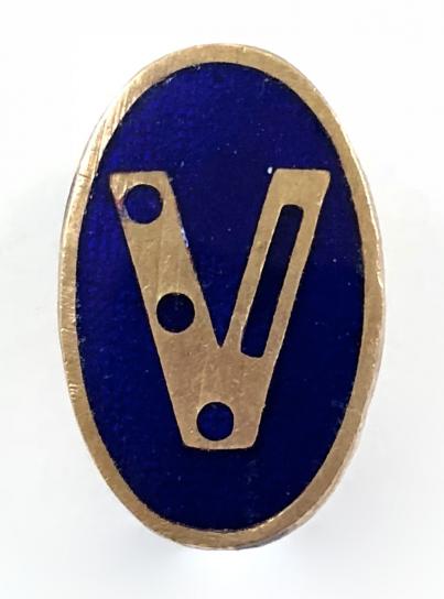 WW2 Churchills V For Victory morse code home front pin badge