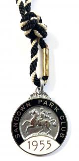 Sandown Park 1955 horse racing club badge