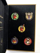 Robertsons 2000 Gollympic Games Limited Edition numbered set of badges cased