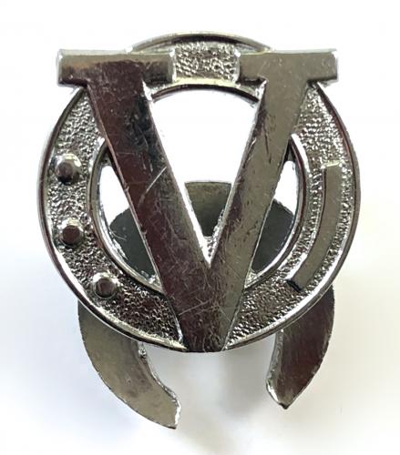 WW2 Churchills V For Victory morse code home front badge