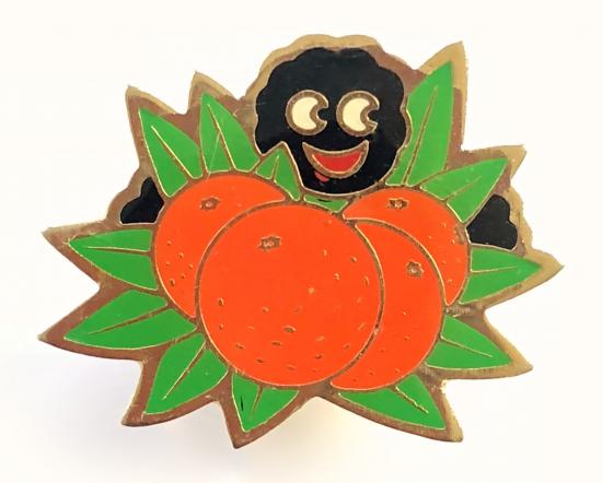 Robertsons Golly orange fruit advertising badge circa 1980