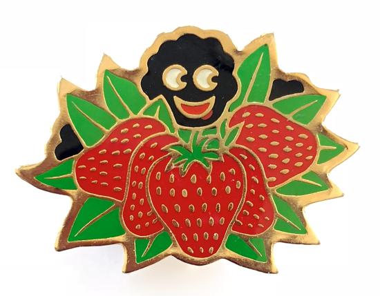 Robertsons Golly strawberry fruit advertising badge circa 1980