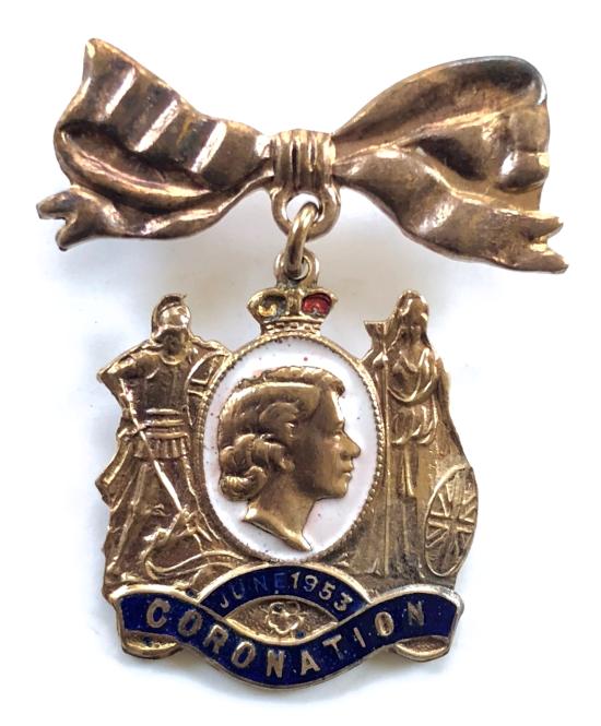 Coronation of Queen Elizabeth II June 1953 souvenir pin badge