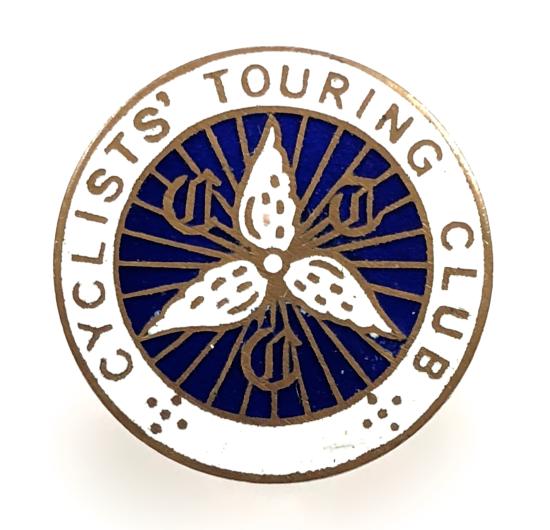 Cyclists Touring Club CTC cycle wheel membership badge