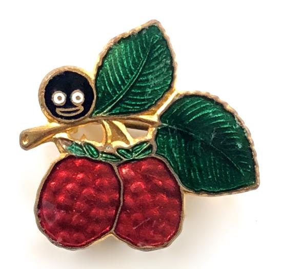 Robertsons pre war Golly raspberry fruit advertising badge Regd 768826