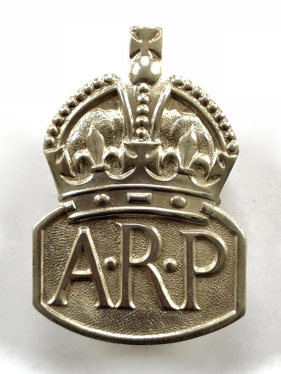 Air Raid Precautions 1937 hallmarked silver ARP male warden badge