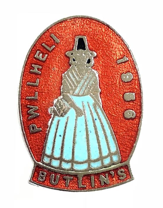 Butlins 1956 Pwllheli holiday camp Welsh lady badge