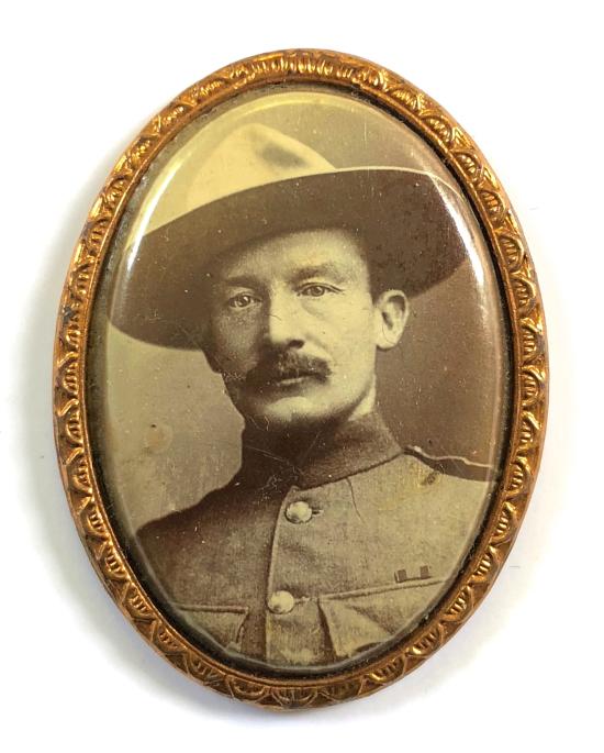 Boer War Baden Powell photographic image badge