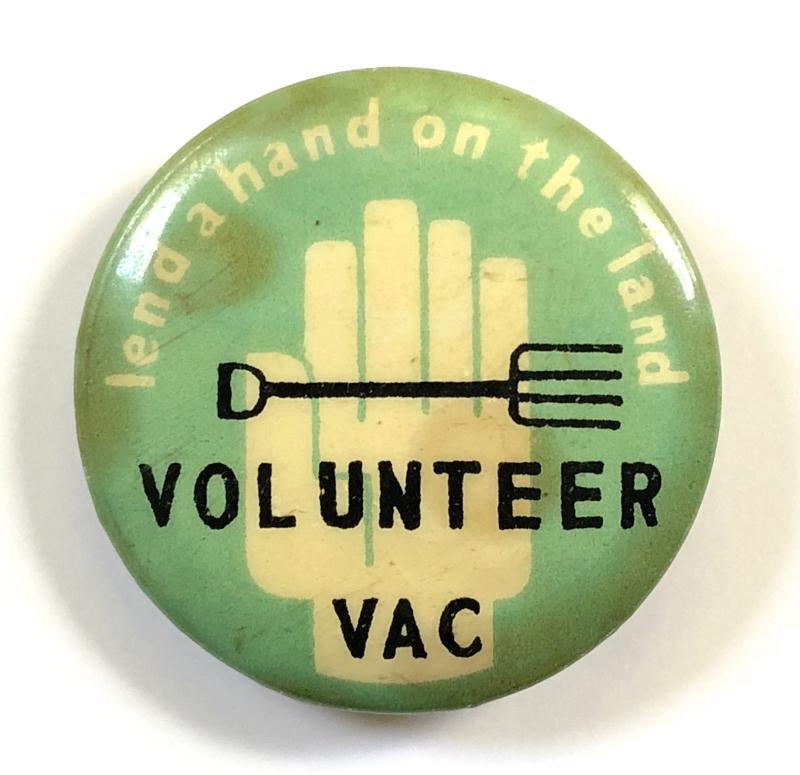 Lend A Hand On The Land Volunteer VAC tin button badge
