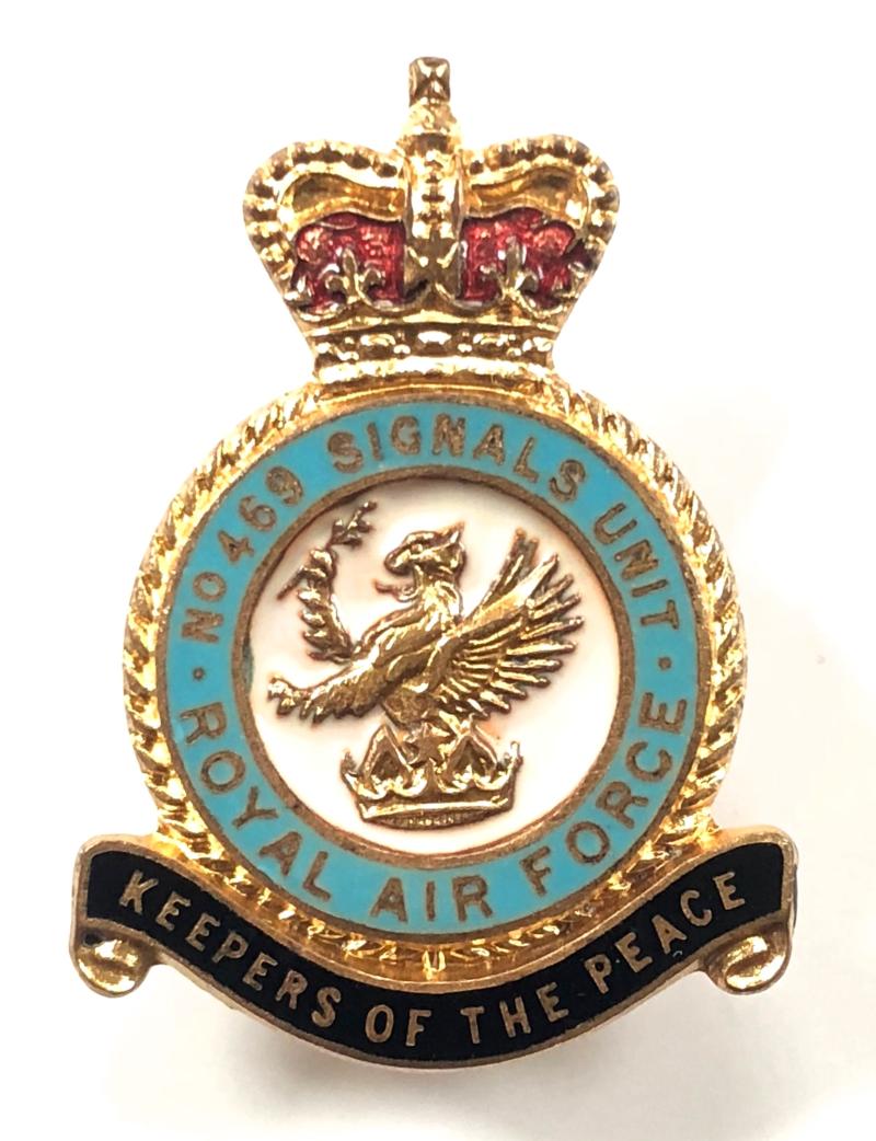 RAF No 469 Signals Unit Royal Air Force badge H.W.Miller