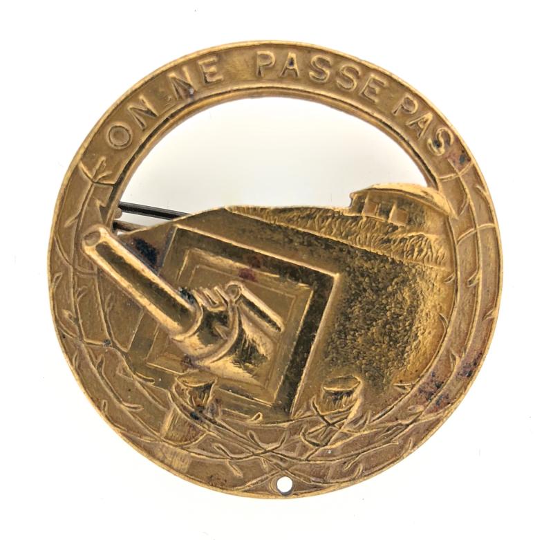 Maginot Line 'Ligne Maginot On Ne Passe Pas' badge
